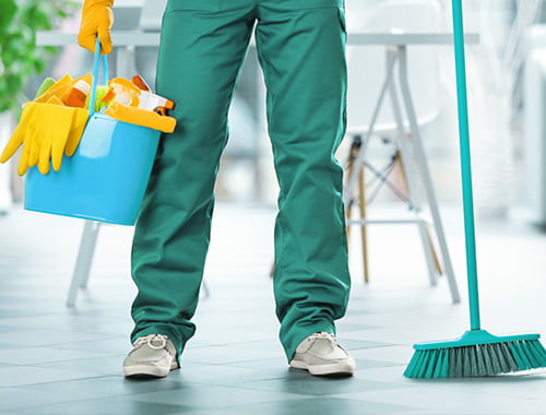 کارگر نظافت منزل در تهران✔️【کاربلد و حرفه ای】